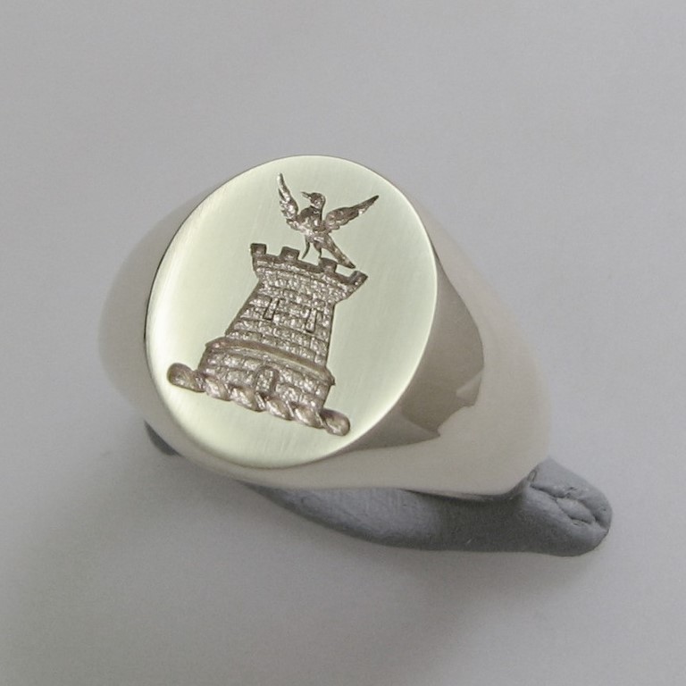 Trade oly silver crest engraved signet rings