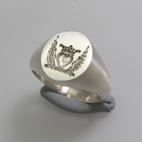 Wings heart crown trade silver signet rings