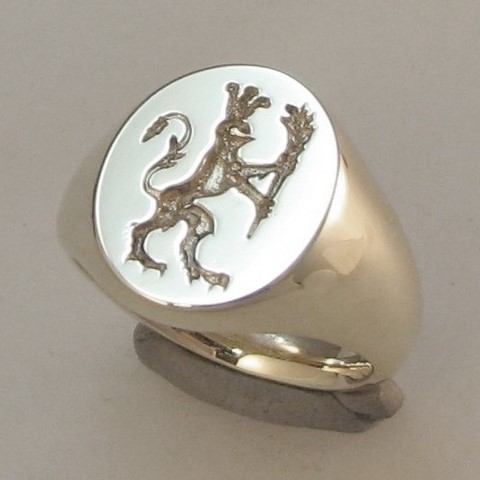 trade price crest rings in silver